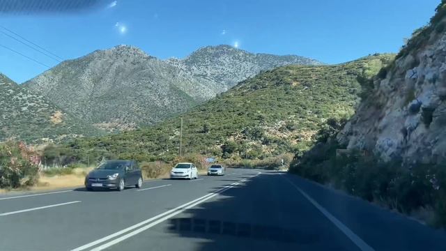 Новый Аэропорт в Берлине/ Купила любимые духи/ Взлёт/ Посадка/ Едем по острову/ Закупка продуктов смотреть онлайн