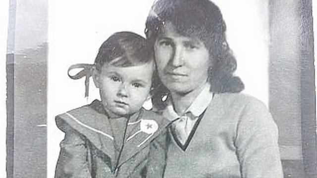 ко дню годовщины и дня рождения моей мамы... смотреть онлайн