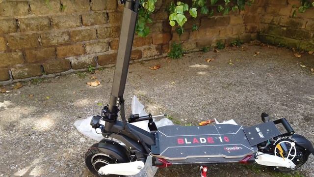UNBOXING BLADE 10D EVO MINIMOTORS EDITION смотреть онлайн