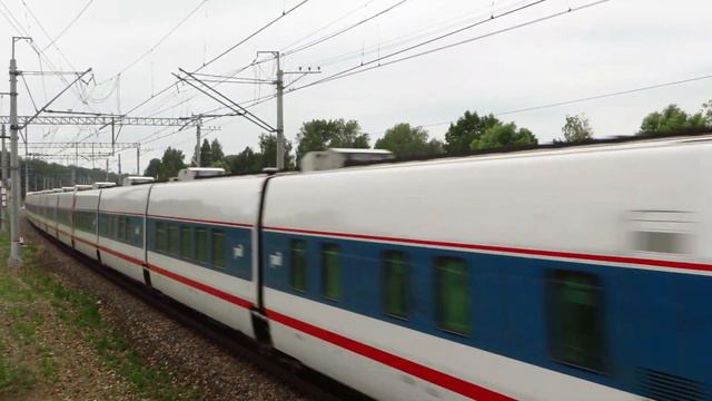 Скоростной поезд №702 "Стриж" Москва - Нижний Новгород. ЭП20-006 с вагонами "Talgo 250 смотреть онлайн