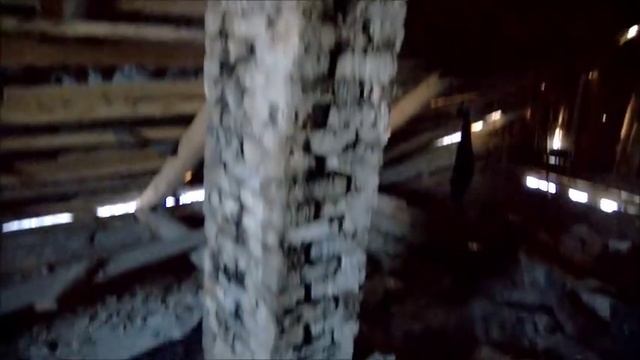 Поиск монет и реликвий в старых, заброшенных домах. смотреть онлайн