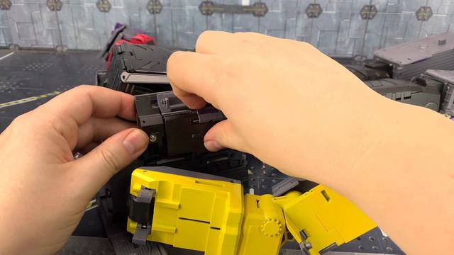 X-transbots MX-12B MX-12C Trailer And Accessory Pack MONOLITH Transformers Masterpiece Menasor