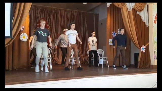 Танец со стульями смотреть онлайн