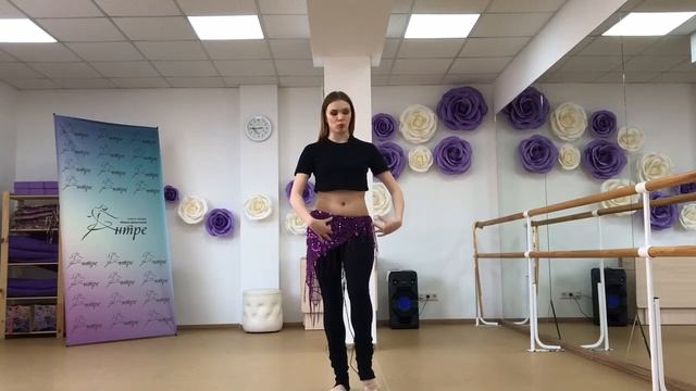 Танец живота.Средний уровень."Зажимы бедром" смотреть онлайн