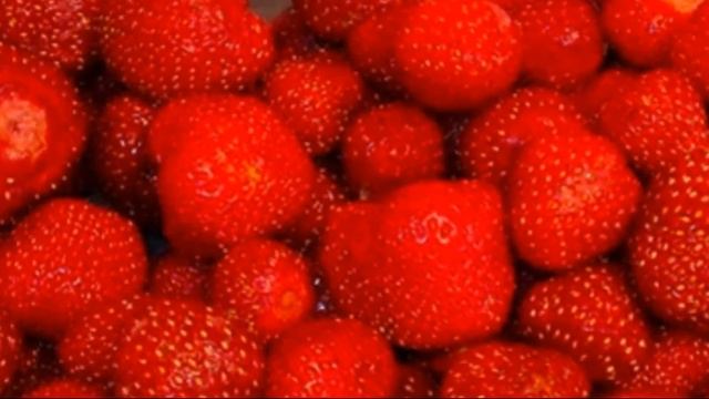 Правильная заморозка клубники на зиму смотреть онлайн