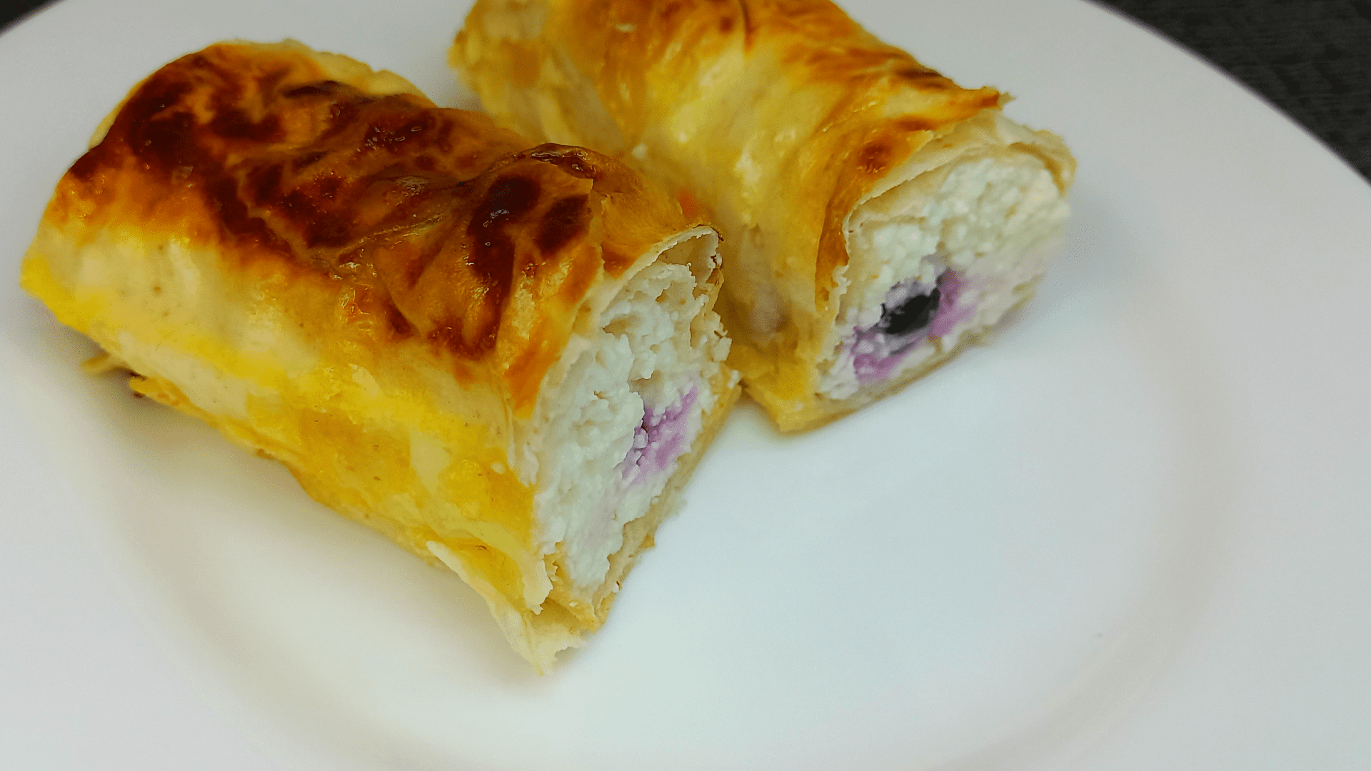 Трубочки из лаваша с творогом в духовке смотреть онлайн