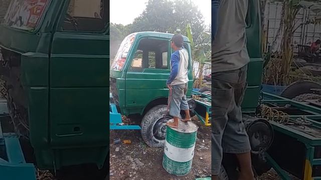 Cara Mengecat kabin Truck смотреть онлайн