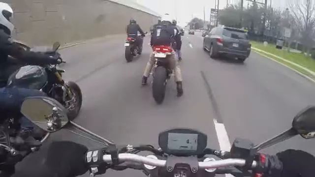 Ducati Monster 821 2018 смотреть онлайн