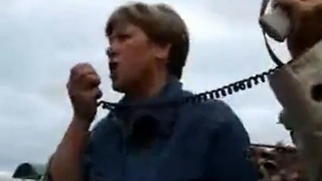"ГНАТЬ ЧЕЧЕНОФ !!" - русские против чеченцев смотреть онлайн