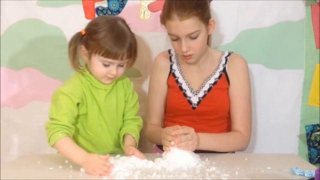 ТОП 3 САМЫЕ КРУТЫЕ ЛАЙФХАКИ СО СНЕГОМ /DIY СНЕГОВИК ИЗ ПАМПЕРСОВ / СВОИМИ РУКАМИ/ ДЕТСКИЙ КАНАЛ смотреть онлайн