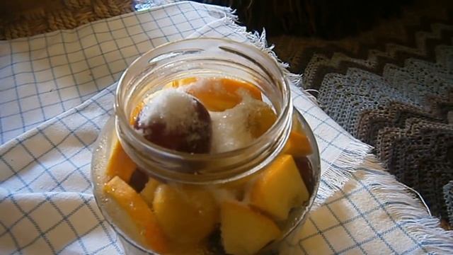 Фруктовое ассорти в собственном соку смотреть онлайн