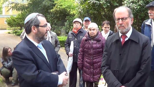 Eröffnung des Denkmals AUF DEM JÜDISCHEN FRIEDHOF DORTMUND смотреть онлайн