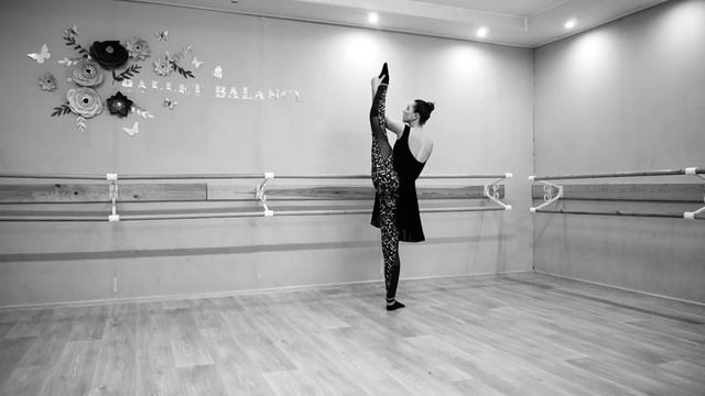 Если ты ушел из балета, это не значит, что балет ушел из тебя! смотреть онлайн