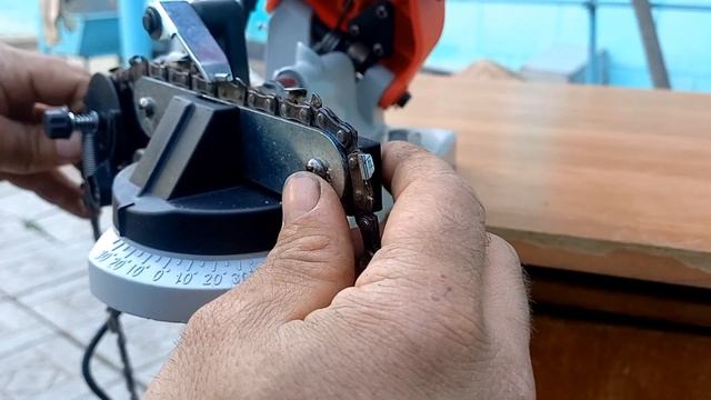 заказал станок WORTEX GC 1090 для заточки цепей тестирую заканчиваю и пилю бензопилой смотреть онлайн