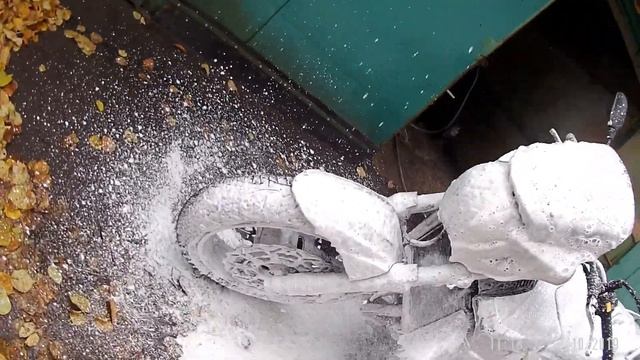 Подготовка мотоцикла к хранению зимой (консервация мотоцикла на зиму). Suzuki GSR 600 смотреть онлайн