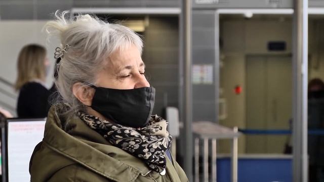 Реконструкция местного аэропорта позволила возобновить авиаперелёты в северный амурский город смотреть онлайн