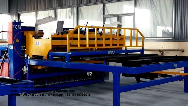 Pneumatic Automatic 5 12mm welded wire mesh welding machine sold to Saudi Arabia смотреть онлайн