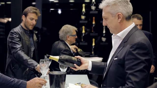 NANI RIZZI - VINITALY 2O14 смотреть онлайн