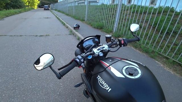 Triumph Speed Triple RS - тест драйв оригинального 