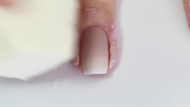 Easy Ombré French Manicure! смотреть онлайн