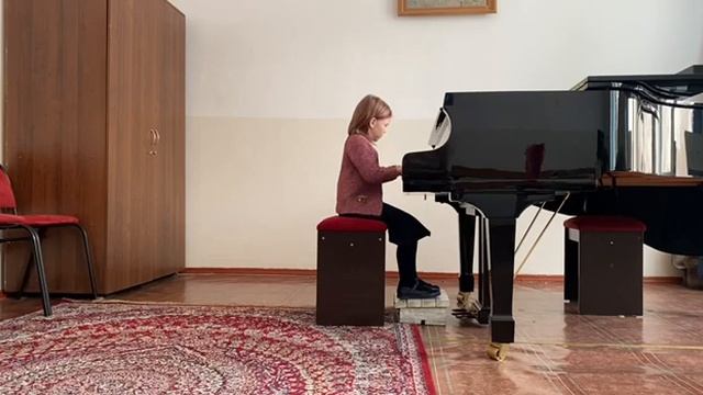 Азизханова Эвелина, 8 лет. Л. Шитте «Танец гномов» смотреть онлайн