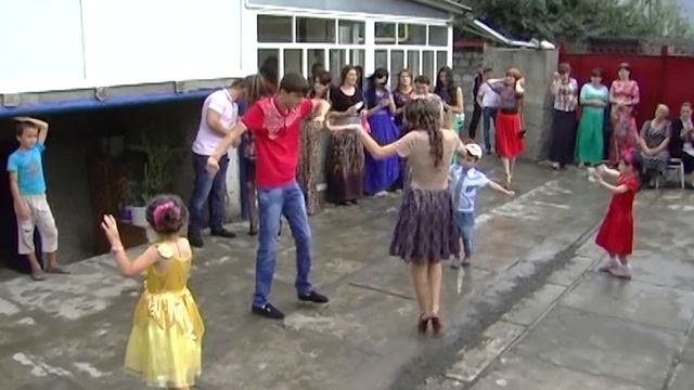 Очень Красивый Танец. Очень Красивая Свадьба ??? смотреть онлайн