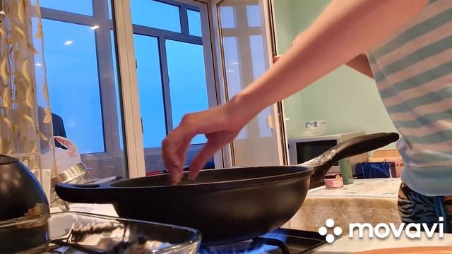 Куриные котлеты / Котлеты из куриного фарша / Котлеты на сковороде и в духовке смотреть онлайн