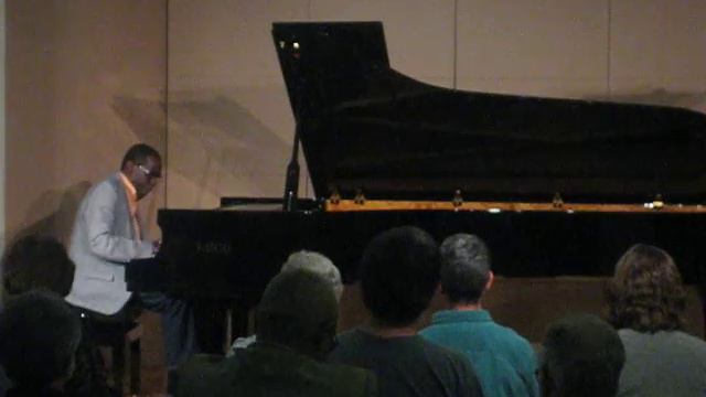 George Cables, solo on the Fazioli concert grand piano "You Stepped Out of a Dream" смотреть онлайн