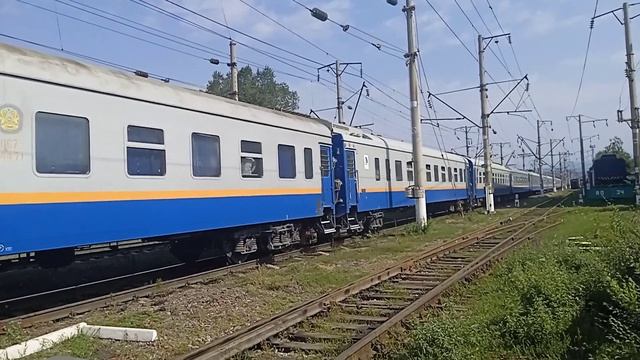 Электровоз ВЛ80С-2584 Пассажирский Поезд 023 Алматы-1 Актобе Станция Алматы-1ЖД Хроника-КТЖ. смотреть онлайн