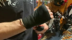 Как правильно и быстро обмотать руки бинтами