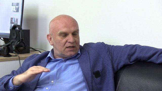 Книжка Новоселова. Армия и дедовщина. Разговоры отца с сыном смотреть онлайн