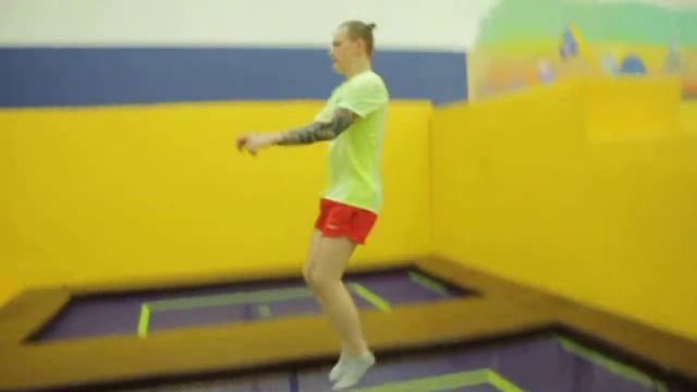 ПОДБИВ С СЕДА смотреть онлайн