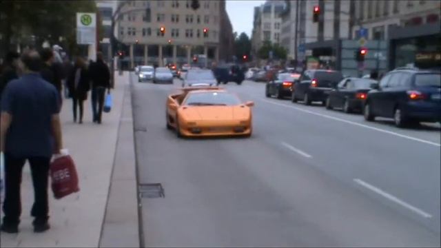 Lamborghini Diablo VT смотреть онлайн