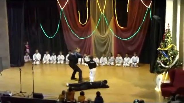 Детска демонстрация Шотокан Карате До