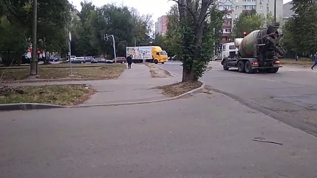 Город Владимир Россия сентябрь лета 2022(7531) я в командировке геодезист, завод Точмаш смотреть онлайн