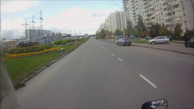 Пешеход угрожает пистолетом смотреть онлайн