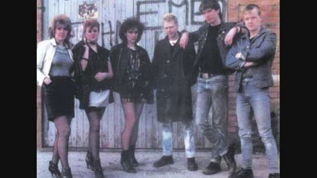 The Ejected - Mr. Muggins. смотреть онлайн