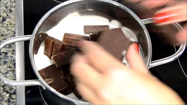 TRONCO DE NAVIDAD DE CHOCOLATE Y TURRON / CHOCOLATE AND NOUGAT CHRISTMAS LOG / CROCKPOT смотреть онлайн