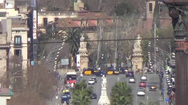 Sony HDR-CX320E - zoom test a tope Barcelona desde Montjuic смотреть онлайн