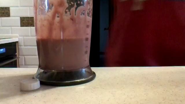 Клубничный милкшейк смотреть онлайн