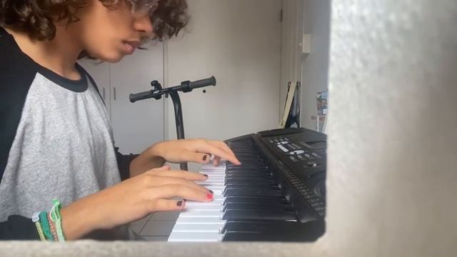 Playing fallen down undertale on piano (don’t mind the rain) смотреть онлайн