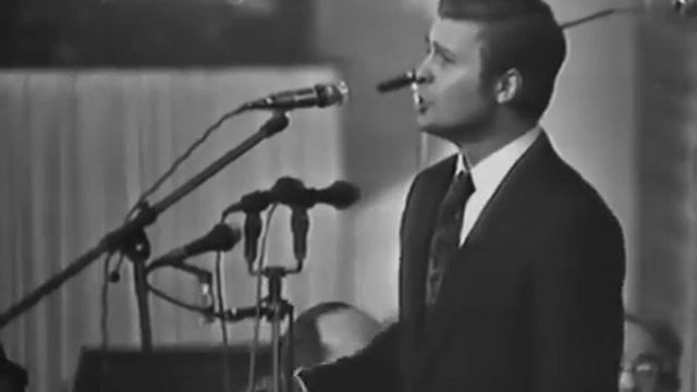 Л.Лещенко - Бывают в жизни дни смотреть онлайн