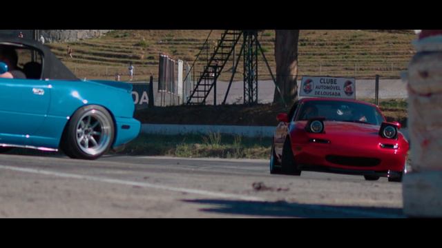 MAZDA MX-5 NA MIATAS CINEMATIC - 4K смотреть онлайн