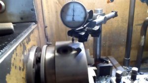 поставил польский токарный патрон 160 мм .