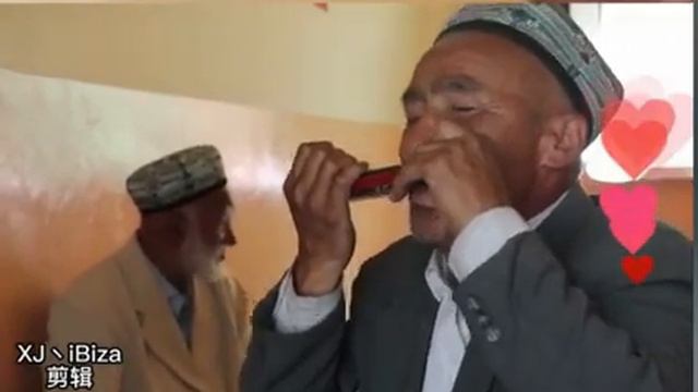Uyghur harmonica player смотреть онлайн