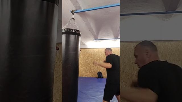 Техника бокса и кикбоксинга, Бойцовский клуб Сергея Зелинского, осень 2023 смотреть онлайн