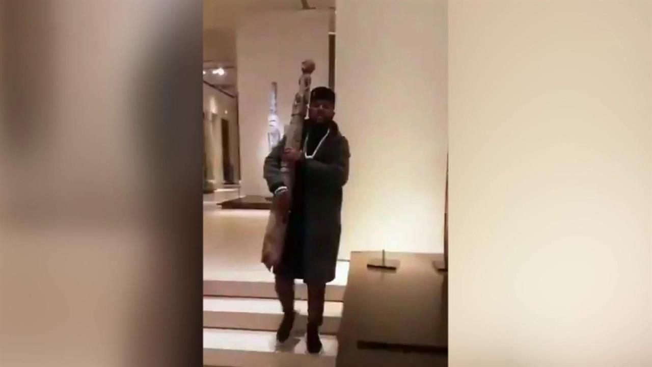 Лувр едва не утратил экспонат XVIII века