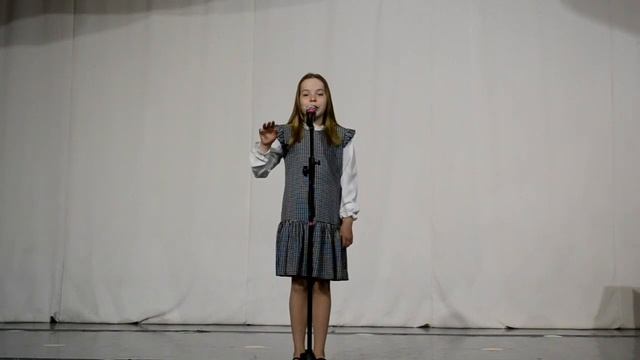 "Баллада о матери" автор Ольга Киевская. Читает Черниева Полина, 10 лет смотреть онлайн