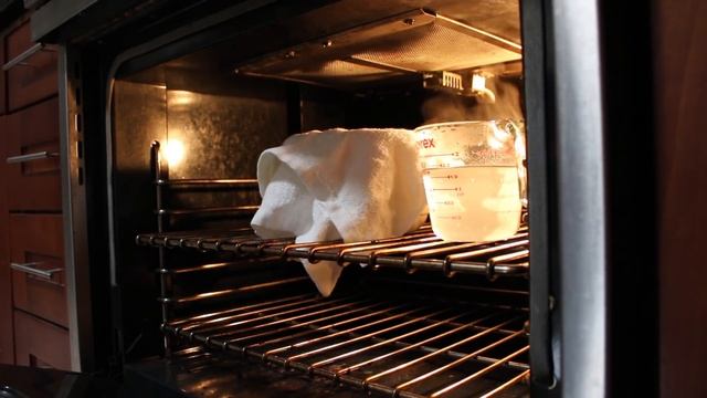 How to make Bakery Style Super Soft Chewy Dinner Rolls | 微波面包 смотреть онлайн