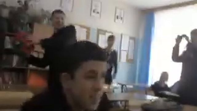 Model crush смотреть онлайн